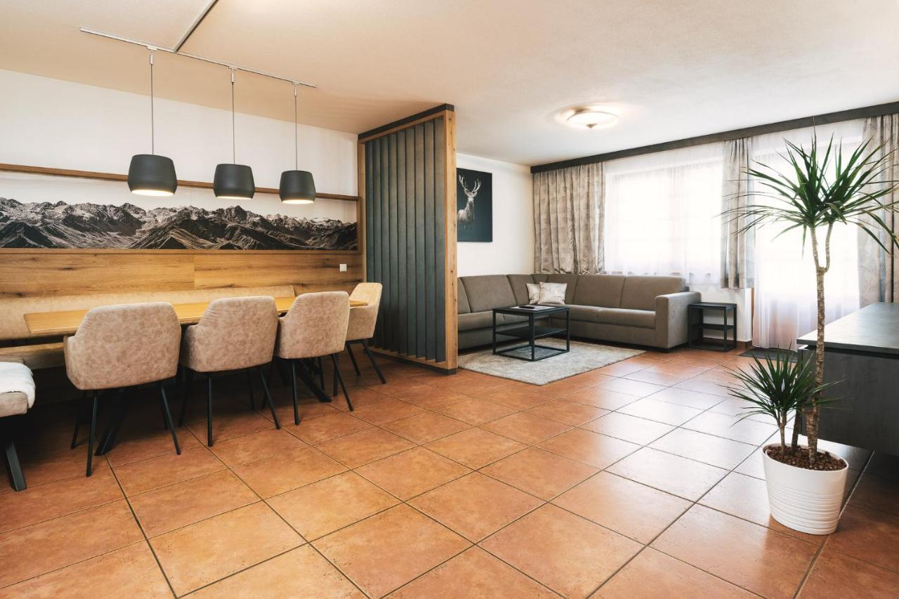 Camping Dreilaendereck Blockhuetten & Apartments ريد إم أوبيرينتال المظهر الخارجي الصورة