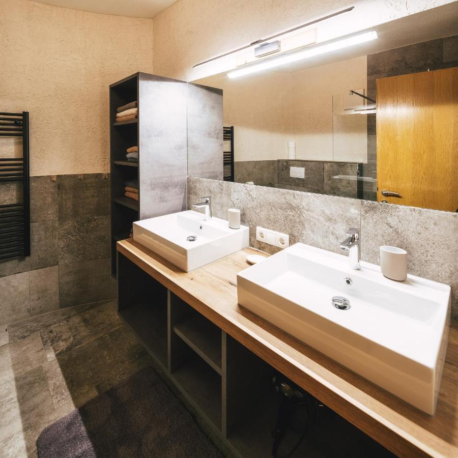 Camping Dreilaendereck Blockhuetten & Apartments ريد إم أوبيرينتال المظهر الخارجي الصورة