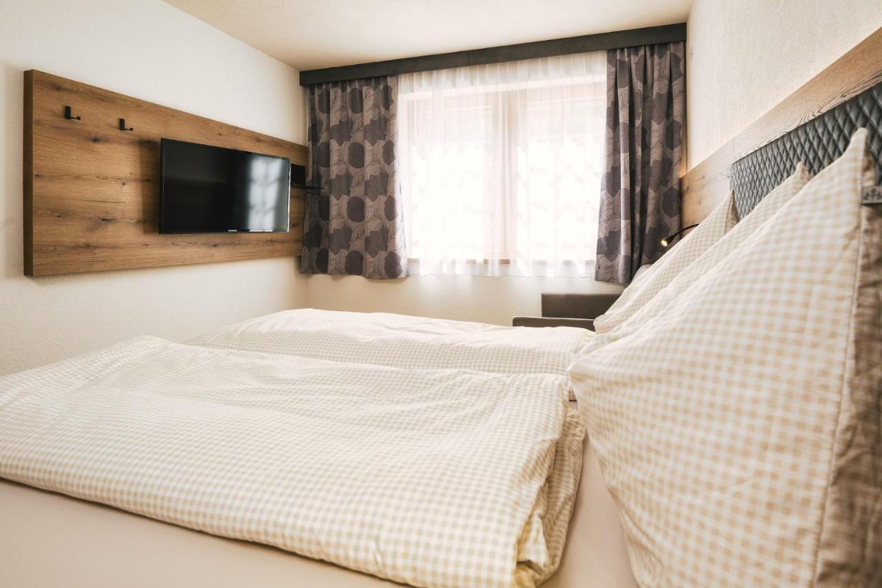 Camping Dreilaendereck Blockhuetten & Apartments ريد إم أوبيرينتال المظهر الخارجي الصورة