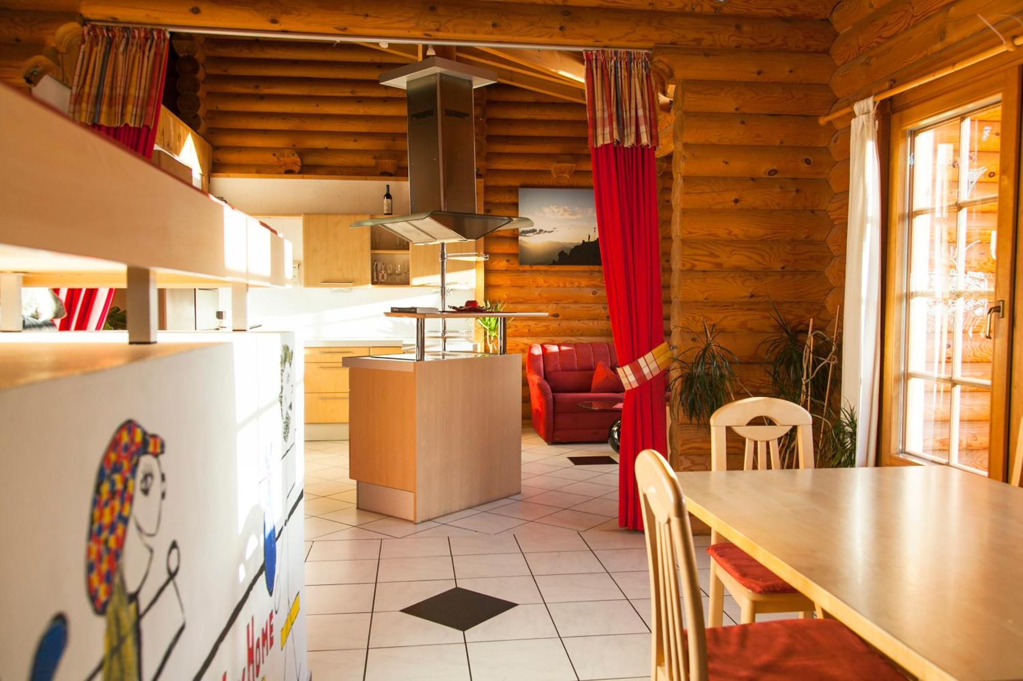 Camping Dreilaendereck Blockhuetten & Apartments ريد إم أوبيرينتال الغرفة الصورة