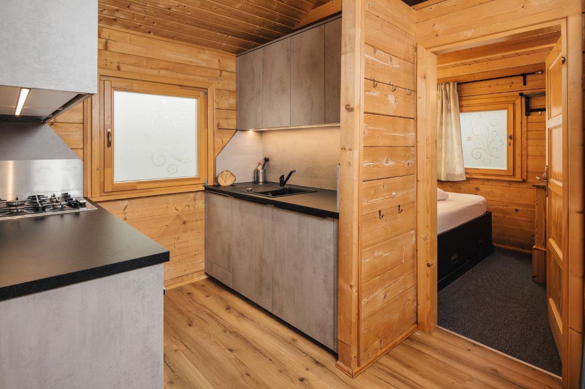 Camping Dreilaendereck Blockhuetten & Apartments ريد إم أوبيرينتال المظهر الخارجي الصورة
