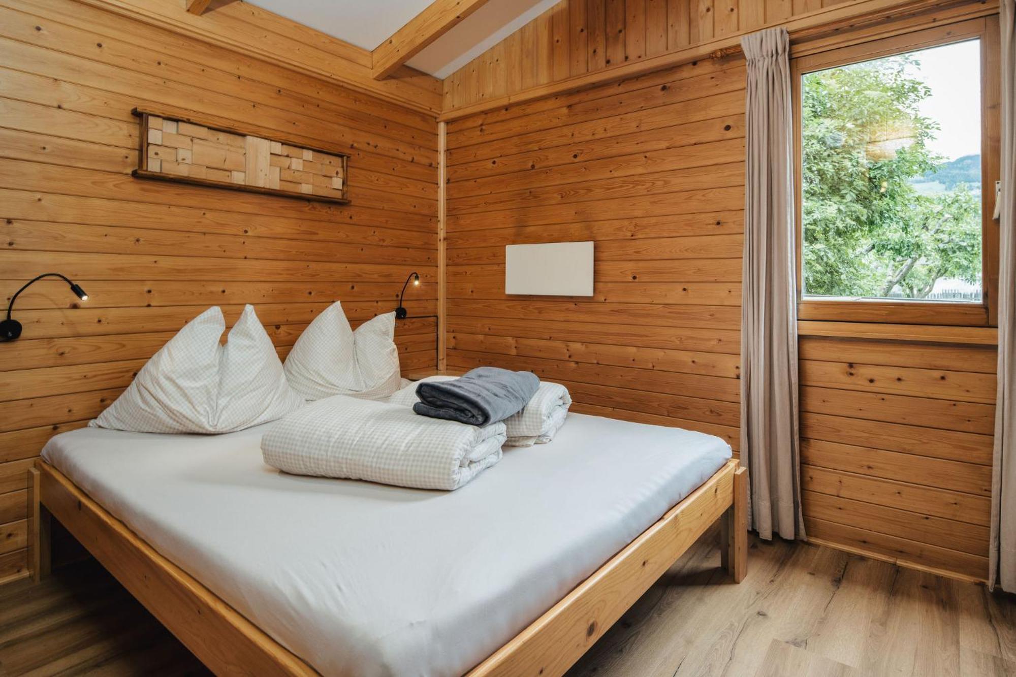 Camping Dreilaendereck Blockhuetten & Apartments ريد إم أوبيرينتال المظهر الخارجي الصورة