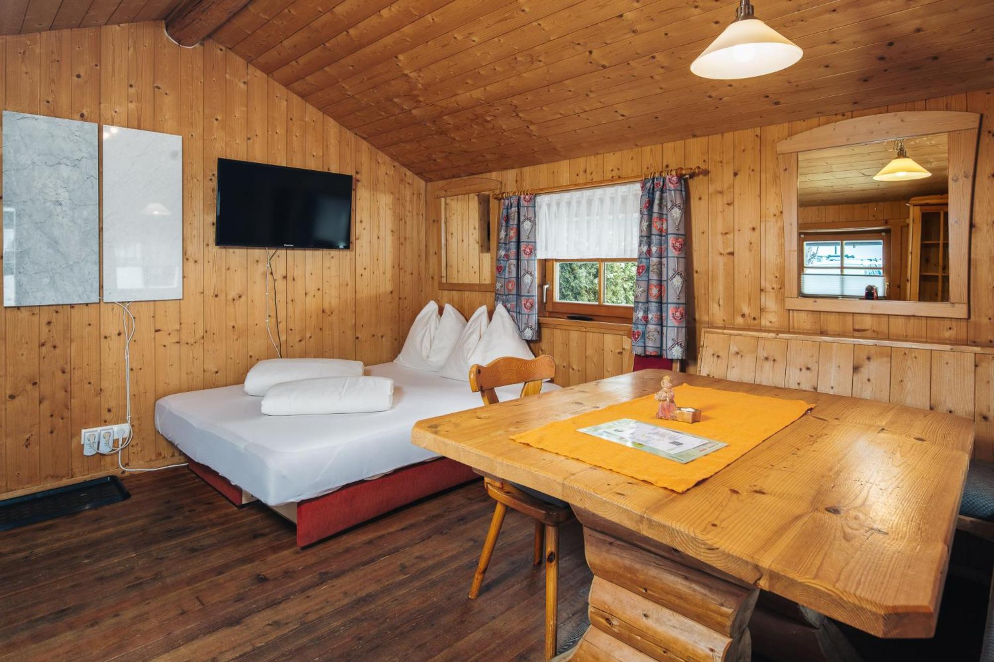 Camping Dreilaendereck Blockhuetten & Apartments ريد إم أوبيرينتال المظهر الخارجي الصورة