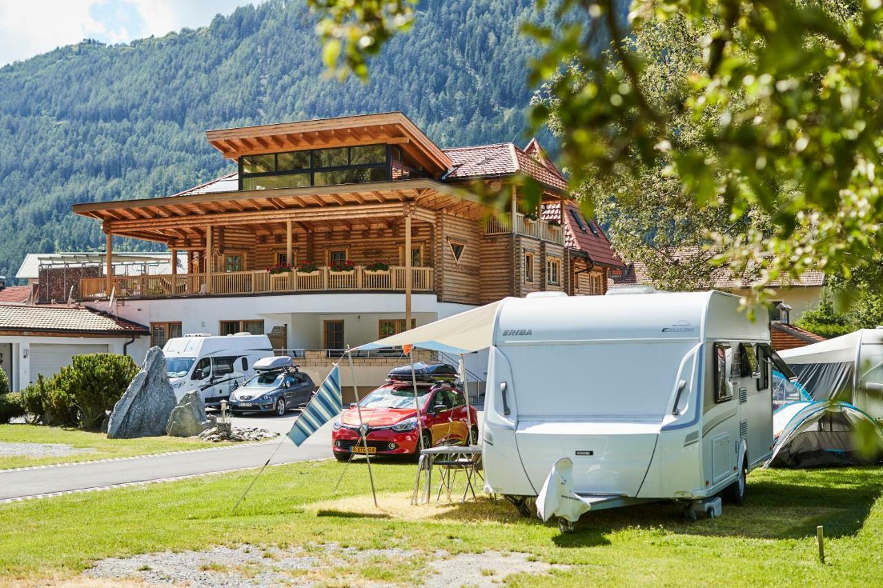 Camping Dreilaendereck Blockhuetten & Apartments ريد إم أوبيرينتال المظهر الخارجي الصورة